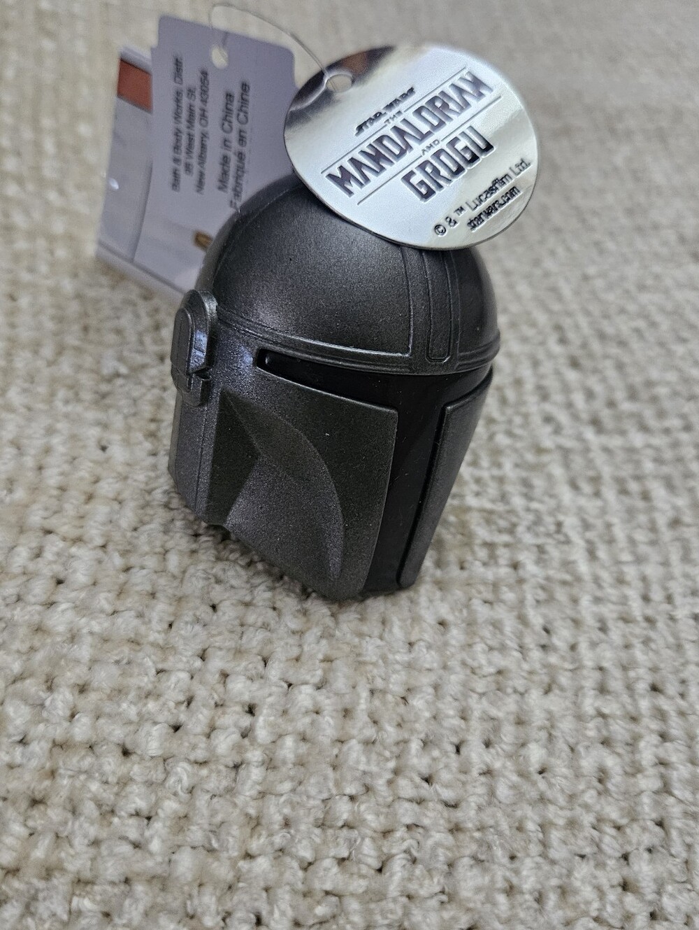 Bath & Body Works Star Wars Mandalorian Helmet Pocket Bac HOLDER.